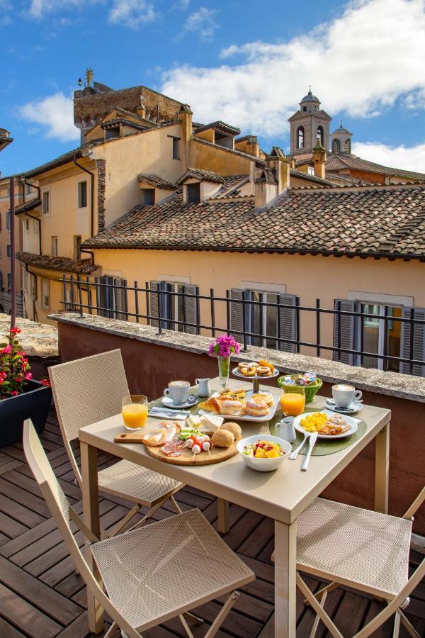 Navona Colors Hotel 3*