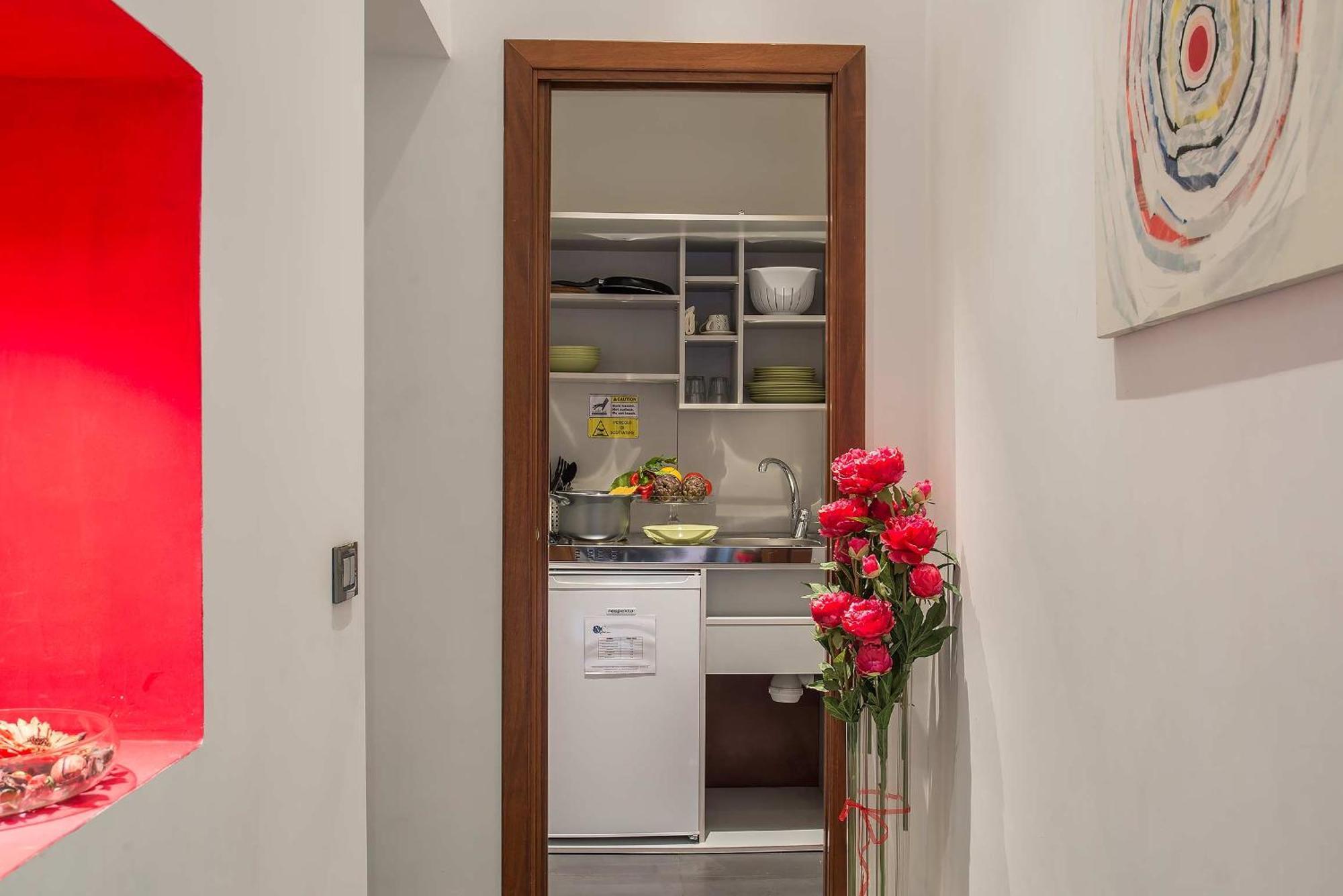Navona Colors Hotel 3*
